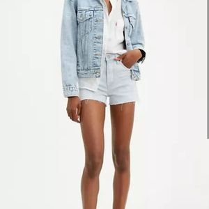 Levi's high rise shorts NWT